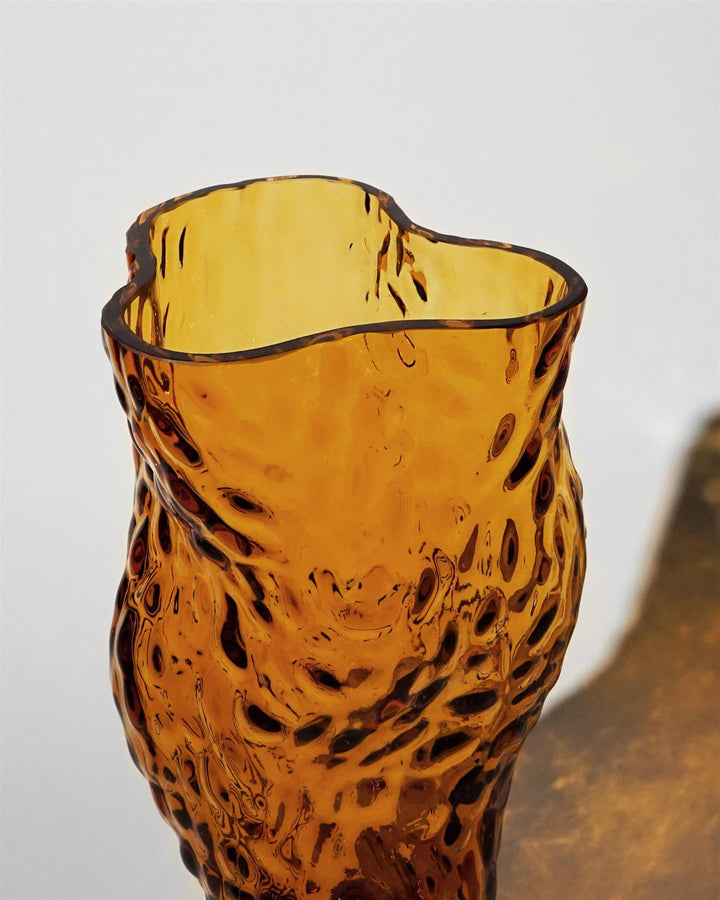 Hein Studio INTERIØR Ostrea Glass Vase / Amber