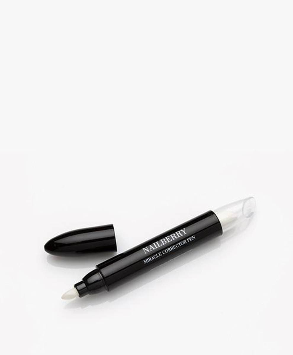 NAILBERRY VELVÆRE Miracle Corrector Pen